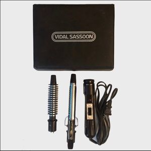 Vidal Sassoon Curling Iron Travel Set/Case Model